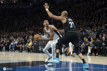 文班39+15爱德华兹32分 马刺胜森林狼总分2-1