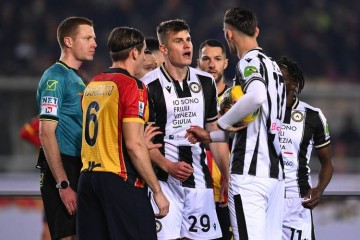 意甲中游卡位战！克雷莫纳主场争胜脱泥潭，乌迪内斯客场能否破局？