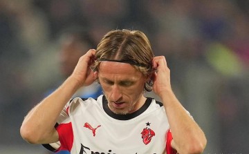 AC米兰1-1亚特兰大，双前锋意甲9轮全无进球，阵容不完整两连平